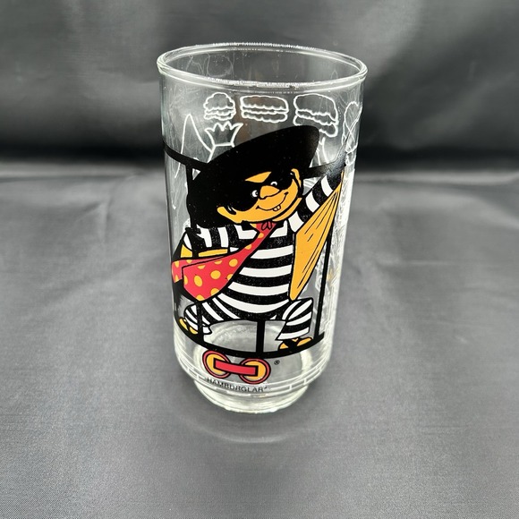 McDonald's Other - 1977 McDonalds MCDONALDLAND ACTION SERIES‎ GLASSES HAMBURGLAR Tumbler 5.75" Tall